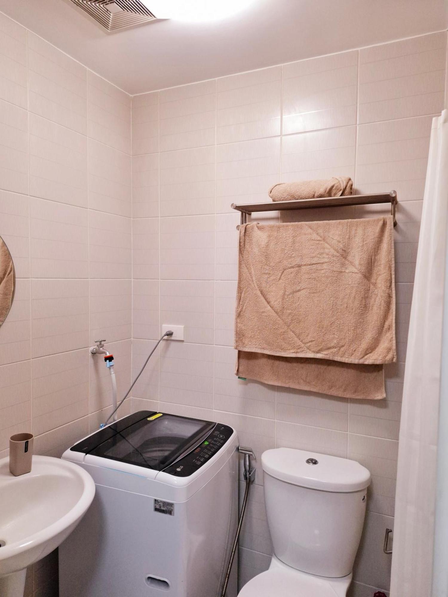 Serene Suite In Jazz Residences Makati City Екстериор снимка